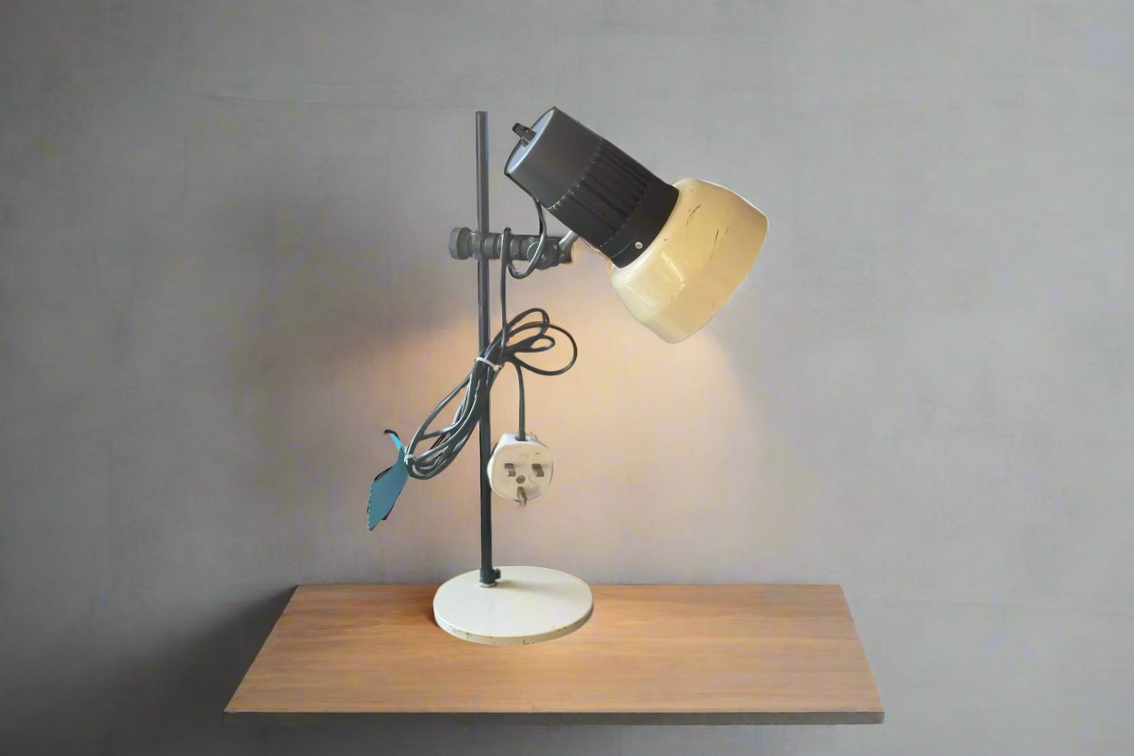 Prova Italian Lamp