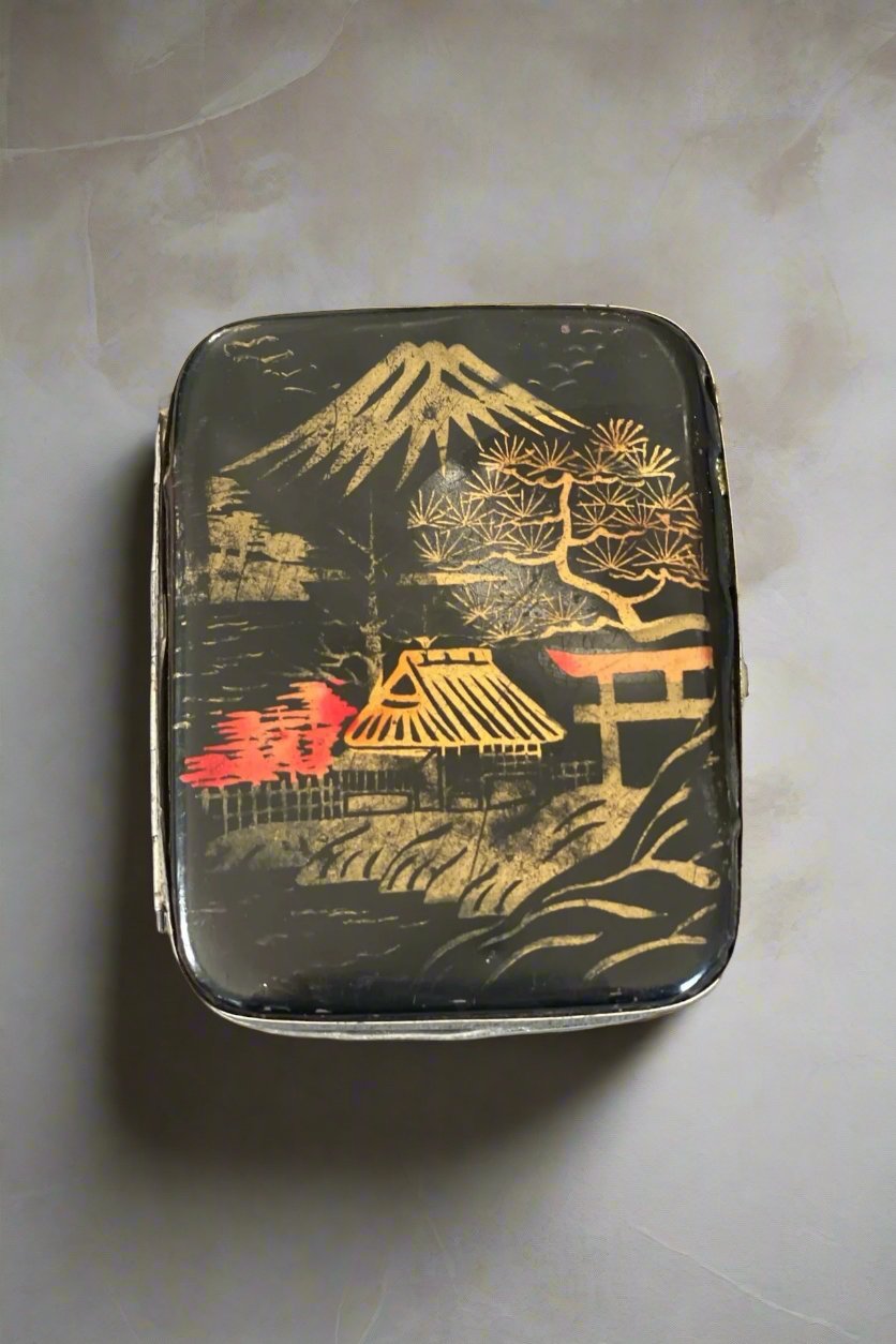 Oriental Cigarette Case