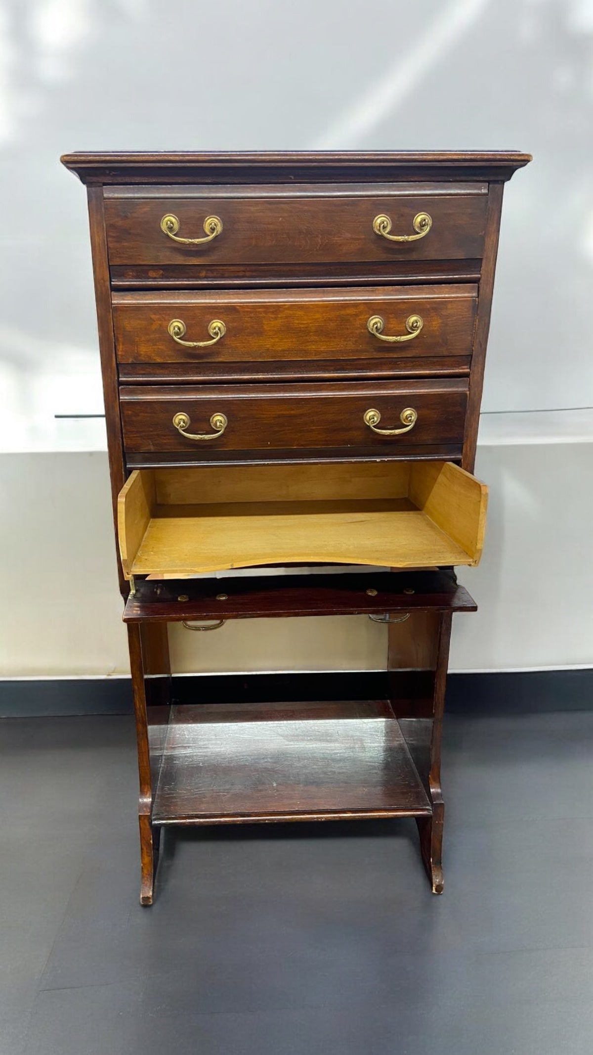 Record Cabinet